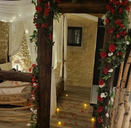Le Temple De Rose Apartment